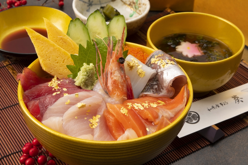 年末年始限定メニュー「黄金丼」
※おかげさまで終了いたしました。